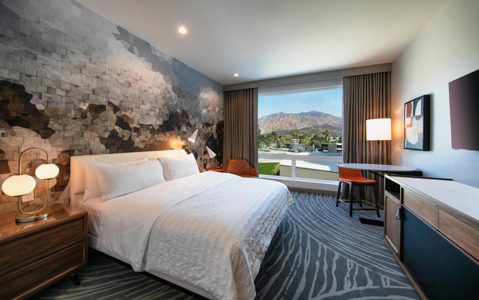 Hotel Le Meridien Pasadena 4*