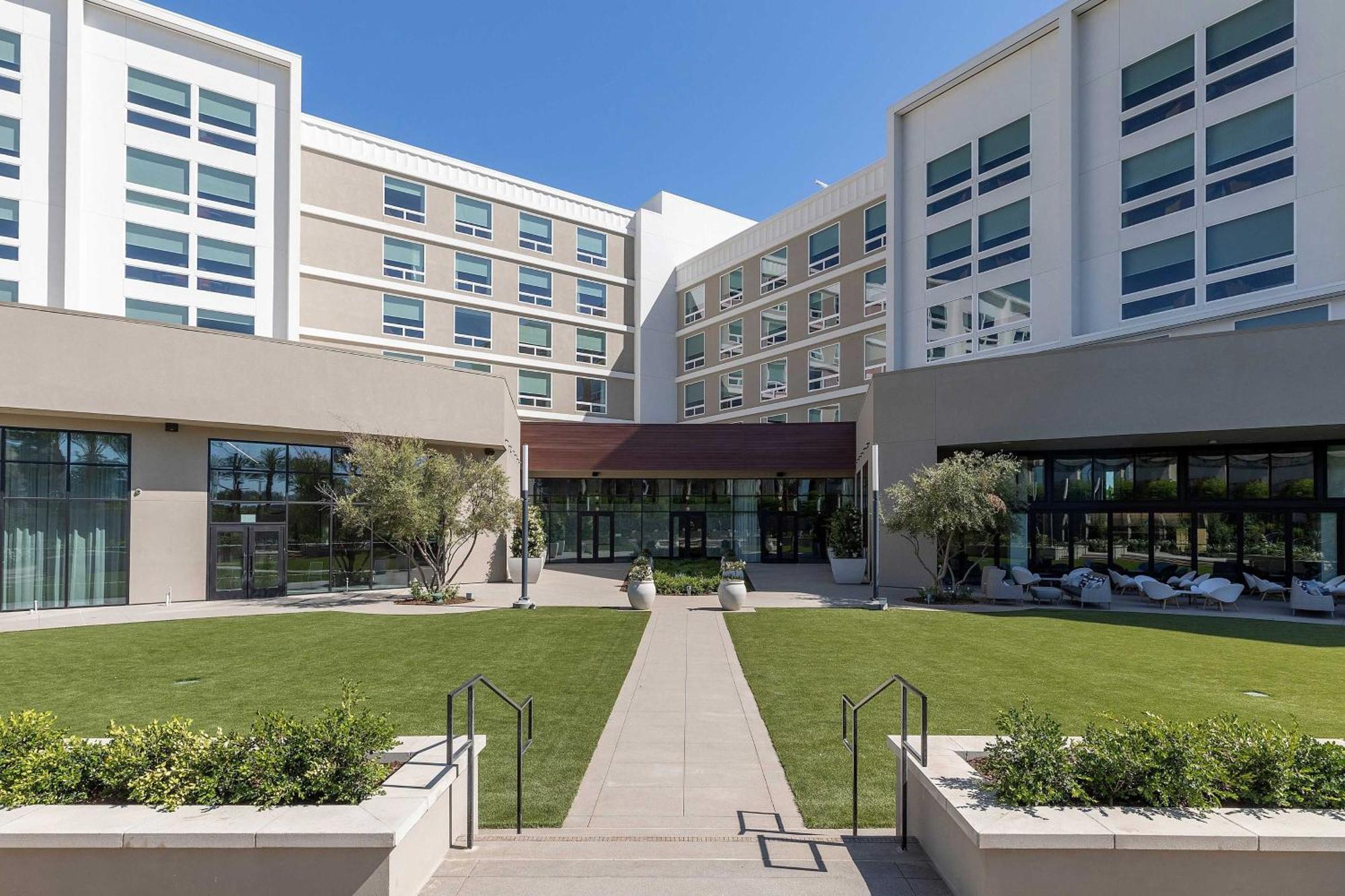 Le Meridien Pasadena