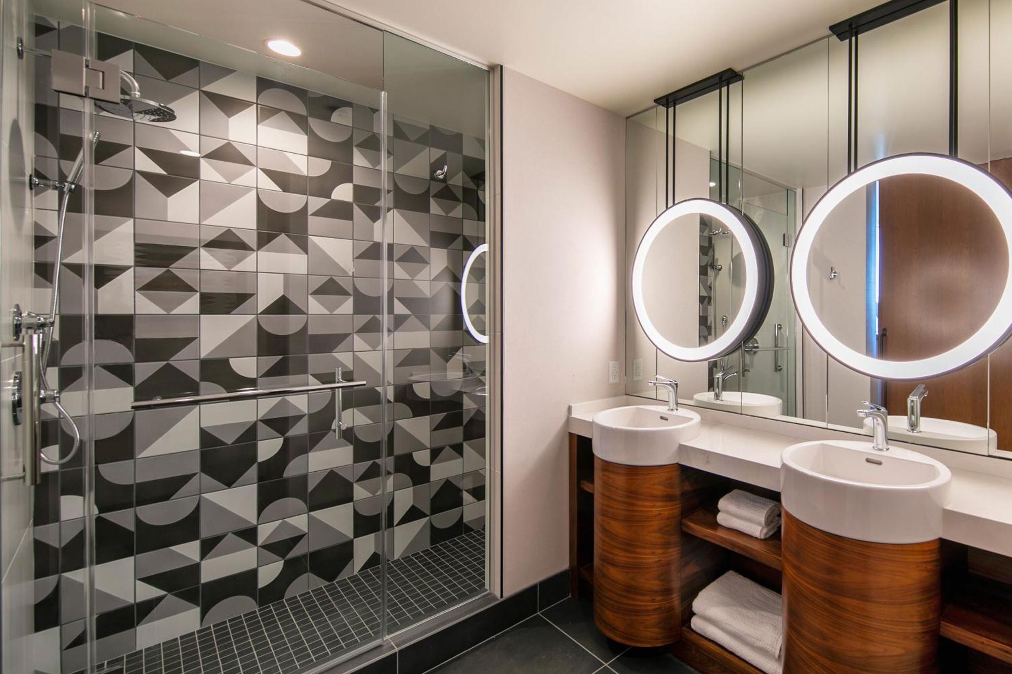 Le Meridien Pasadena